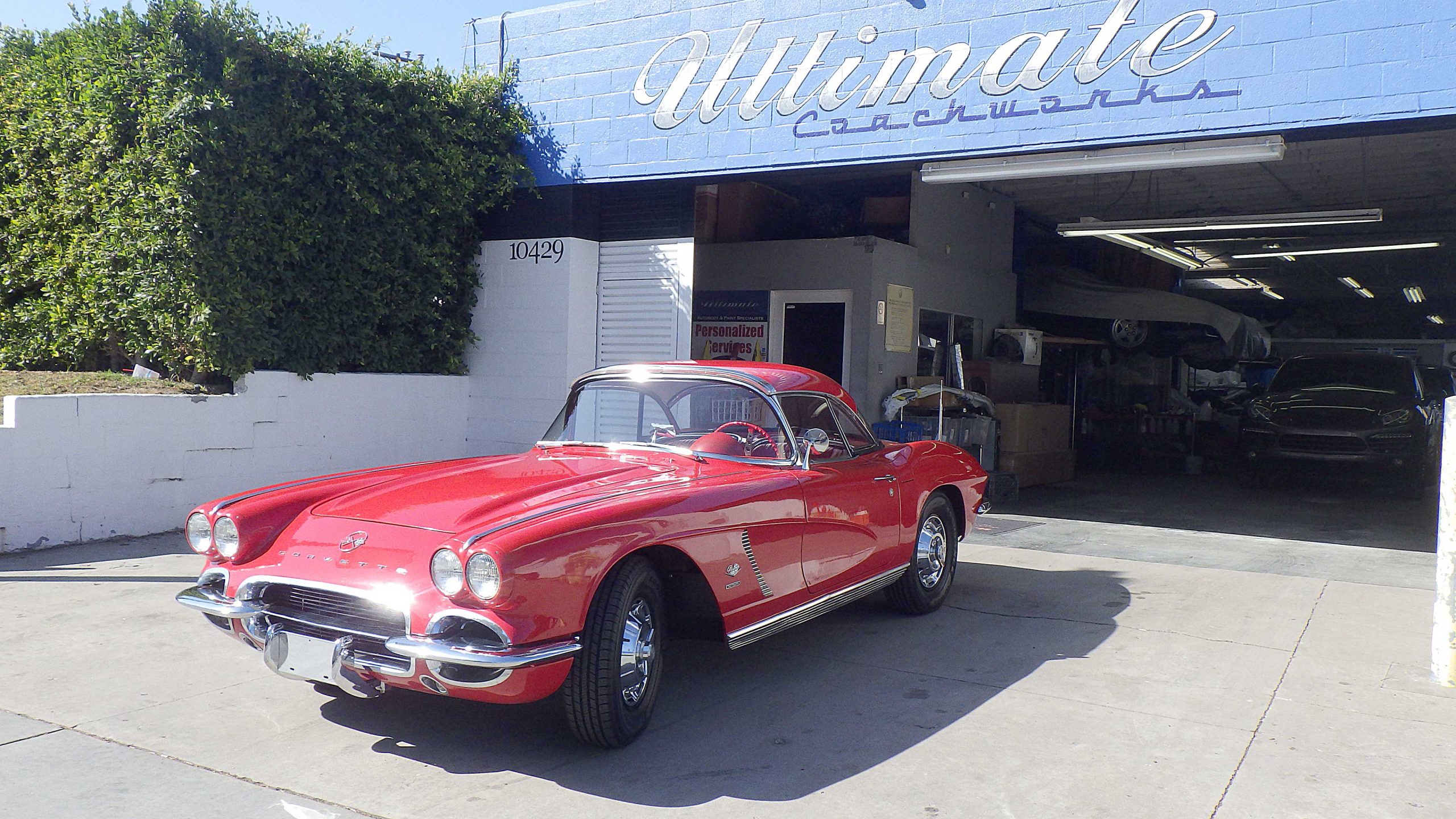 014_Gallery_one_car_001