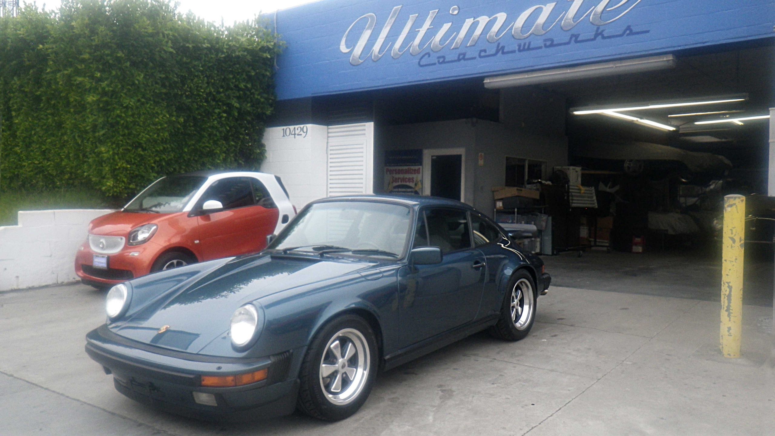 015_Gallery_one_car_002