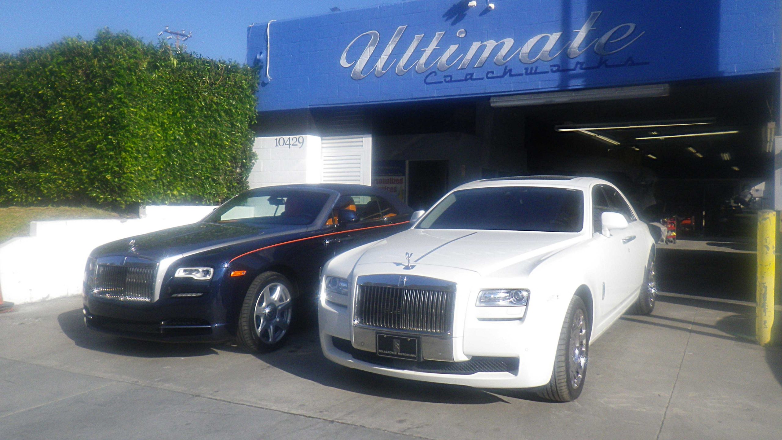 032_Gallery_Two-Rolls-Royce-3840x2160_001